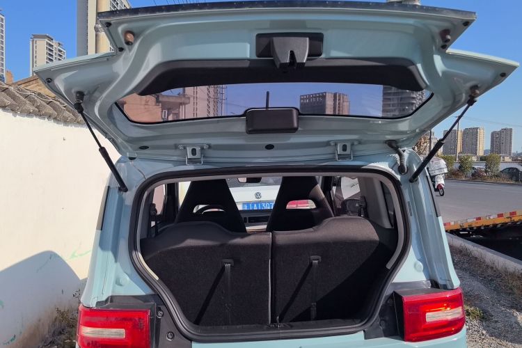 Used Wuling Hongguang MINIEV 2021 Macaron Sandwich Model 120 km Lithium Iron Phosphate Trunk