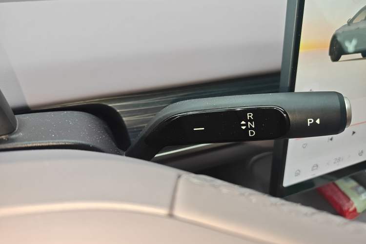 Used ONVO L60 2024 60 kWh Rear-Drive Version