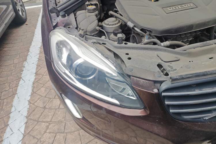 Used Volvo XC60 2014 T5 Zhiyi Edition
