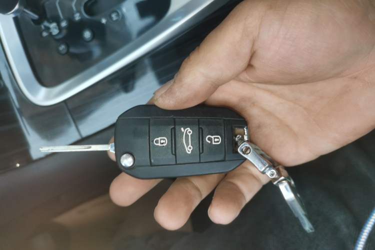 Used Peugeot 3008 2015 1.6THP Automatic Classic Edition Interior 1