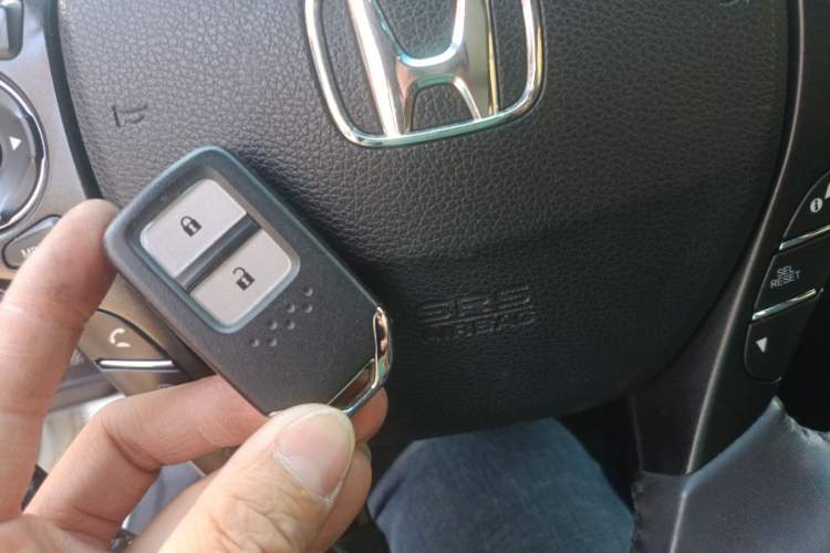 Used Honda Crosstour 2014 2.4L Luxury Edition
