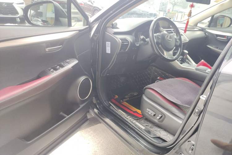 Used Lexus NX 2017 200 Front-Wheel-Drive X-Trail SE Edition
