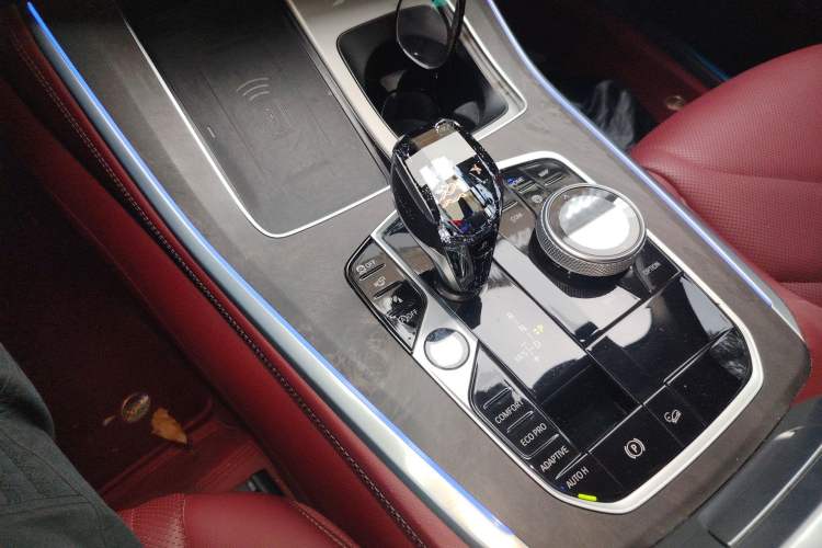 Used BMW X5 2022 xDrive 30Li Luxury M Sport Package