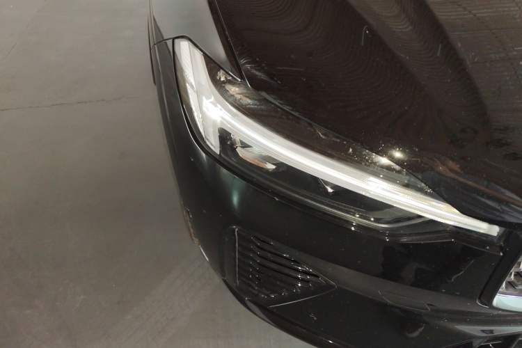 Used Volvo XC60 New Energy 2024 T8 Plug-in Hybrid Long-Range All-Wheel Drive Zhiyuan Polar Night Edition