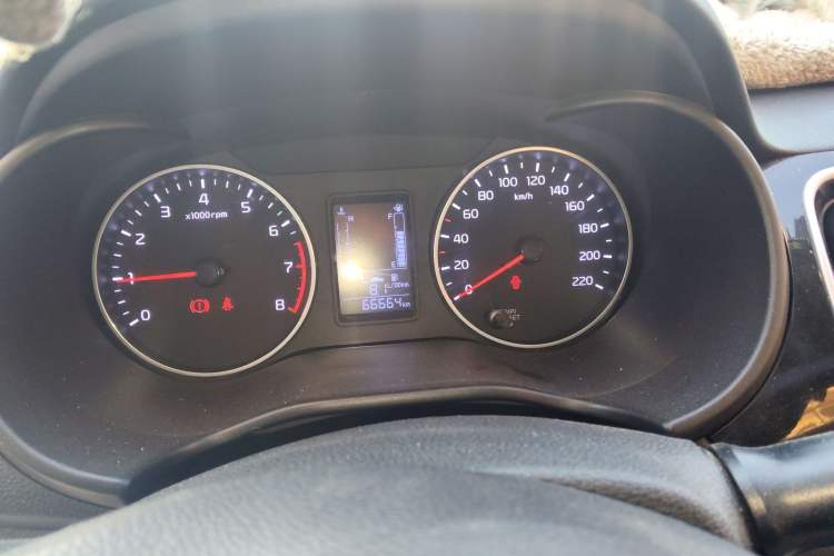Used Kia Pegas 2019 1.4L Manual Value Edition National VI Standard Instrument Cluster