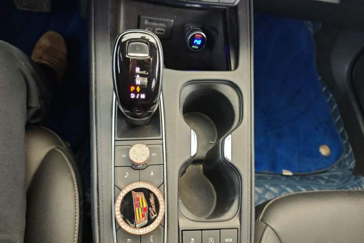 Used Cadillac XT4 2020 28T Two-Wheel-Drive Leading Version Gear Lever