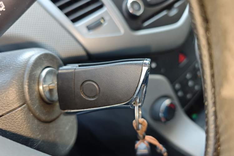 Used Chevrolet Cruze 2013 1.6L SE MT