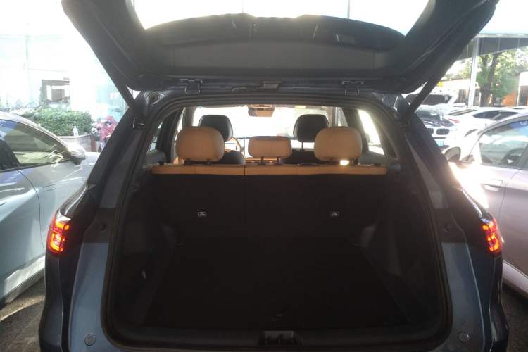 Used Geely Galaxy Galaxy Xingjian 7 EM-i 2025 120km Flagship Edition
