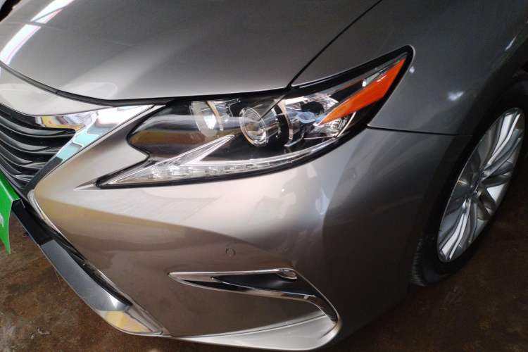 Used Lexus ES 2015 200 Elite Edition
