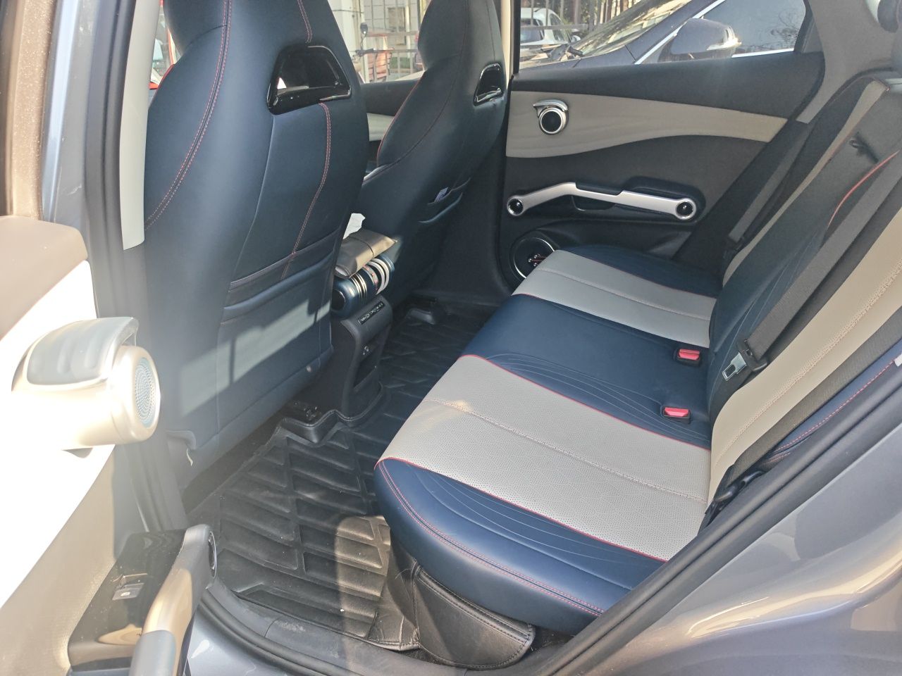 BYD Yuan PLUS 2022 510 km Luxury Version — снимка 17