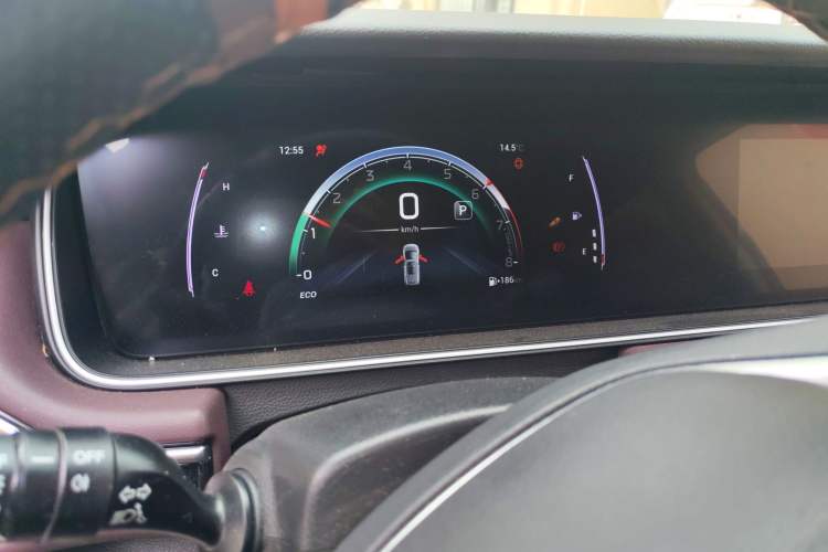 Used GAC Trumpchi M6 2021 PRO 270T DCT Luxury Edition
