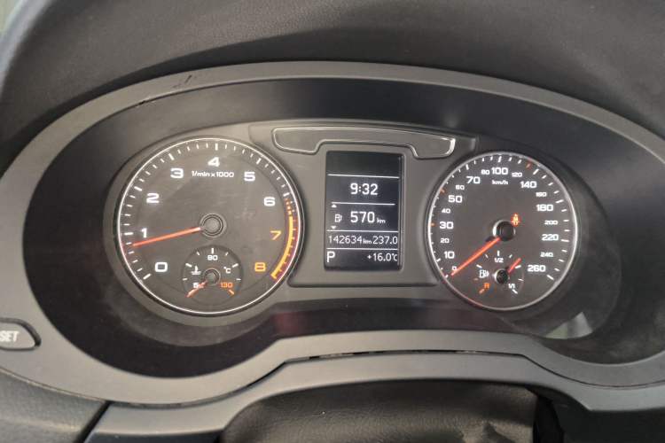 Used Audi Q3 2016 30 TFSI Fashion Model
