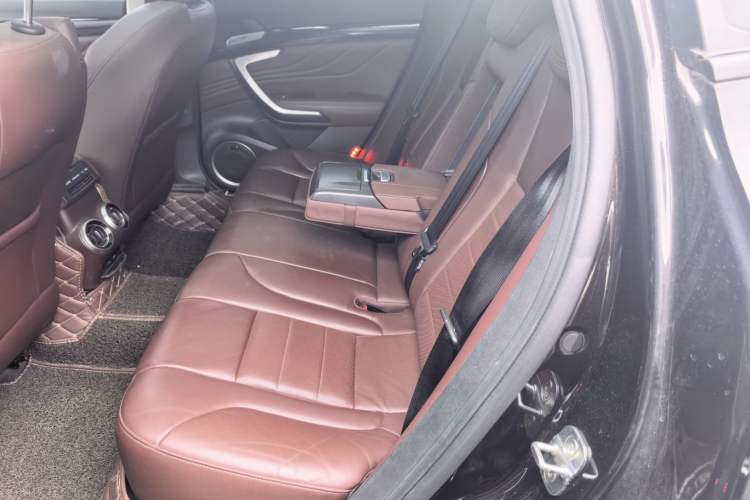 Used Wey VV7 2017 2.0T Flagship Model Left Rear Seat