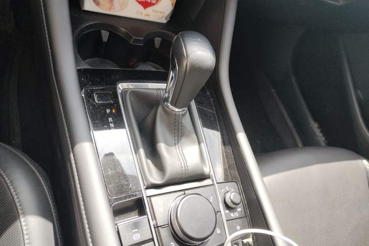 Used Mazda 3 Axela 2021 2.0L Automatic Zhiya Edition Gear Lever