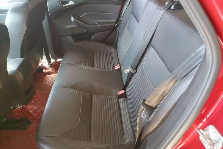 Used Ford Focus 2015 Sedan 1.6L Automatic Trend Model