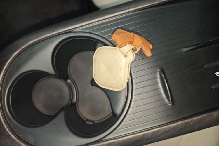 Used Baojun Cloud 2023 460 Max Lingxi Version Interior 1