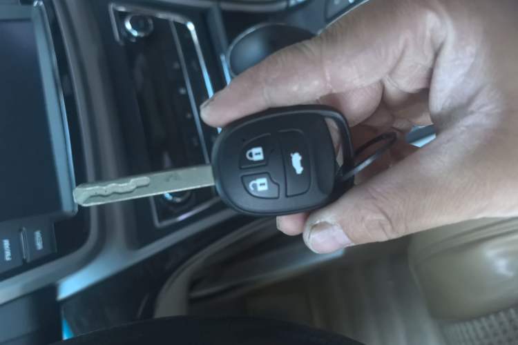 Used CHANGAN Raeton 2016 1.8T Automatic Smart Enjoyment Deluxe Model Vehicle Key