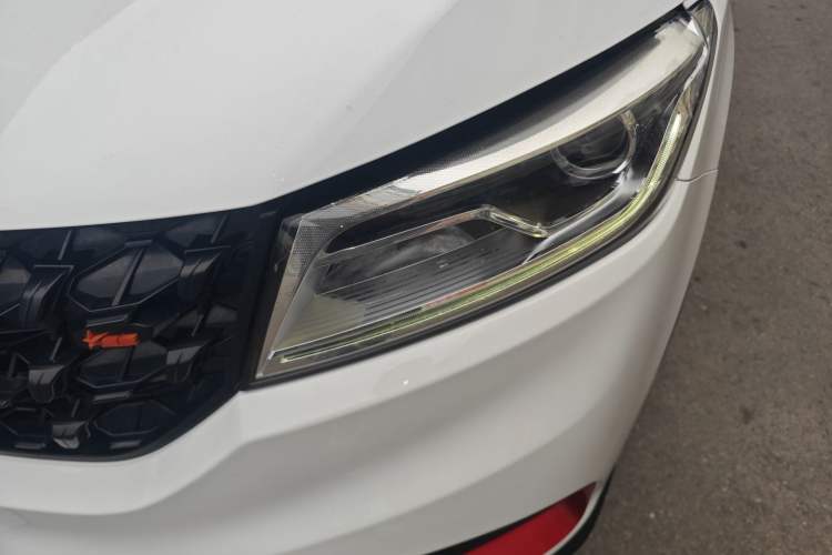 Used Dongfeng Fengon 580 2021 Revised ☆ Star Edition 1.8L Manual Elite Version