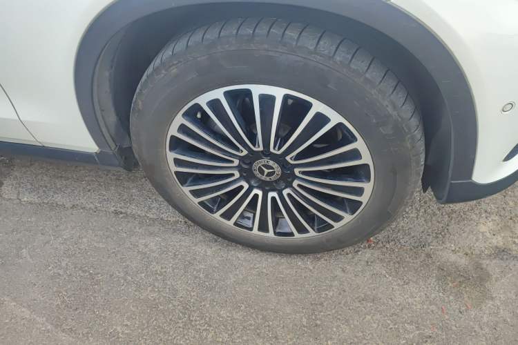 Used Mercedes-Benz GLC 2018 Facelift GLC 200 4MATIC
