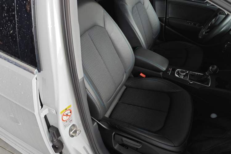 Used Audi A3 2020 Sportback 35 TFSI Fashion Edition China VI Emission Standard
