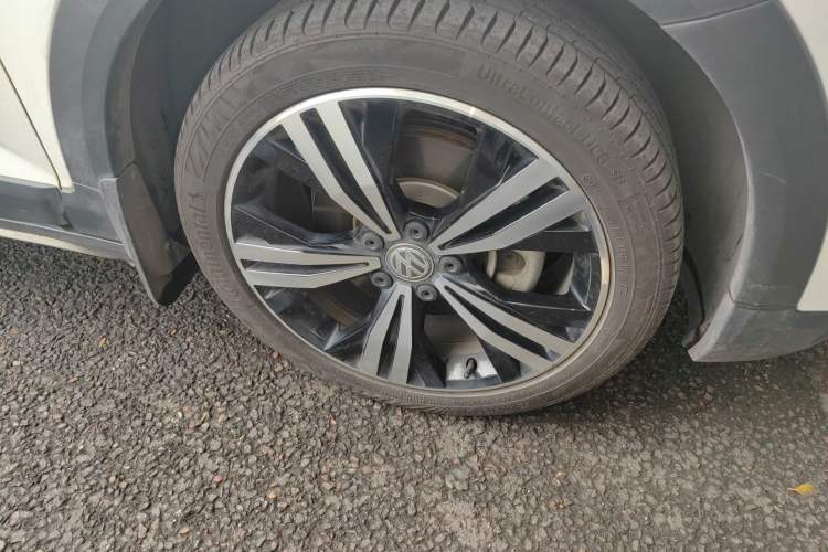 Used Volkswagen Touran 2021 Volkswagen Touran L 280TSI DSG Boundary Edition 7-Seater
