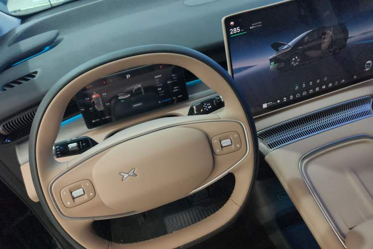 Used XPeng X9 2024 702 Ultra-Long Range Max