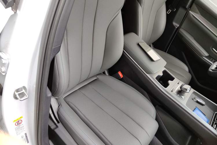 Used BYD Song Pro New Energy 2025 2nd Generation Intelligent Driving Version DM-i 75KM Leading Edition
