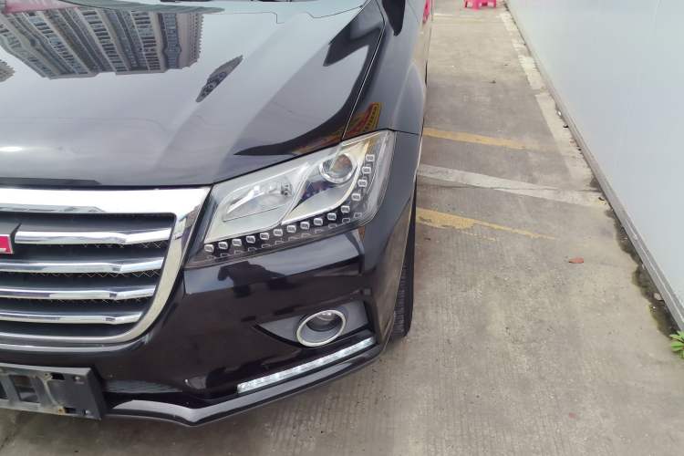 Used Haval H2 2017 Red-Label 1.5T Automatic Two-Wheel Drive Luxury Model