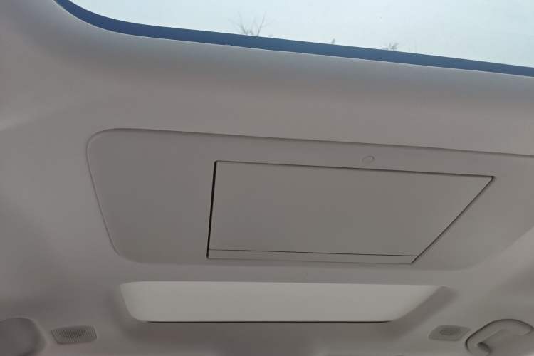 Used BYD Xia 2025 DM-i 1.5T 180km Excellence Model
