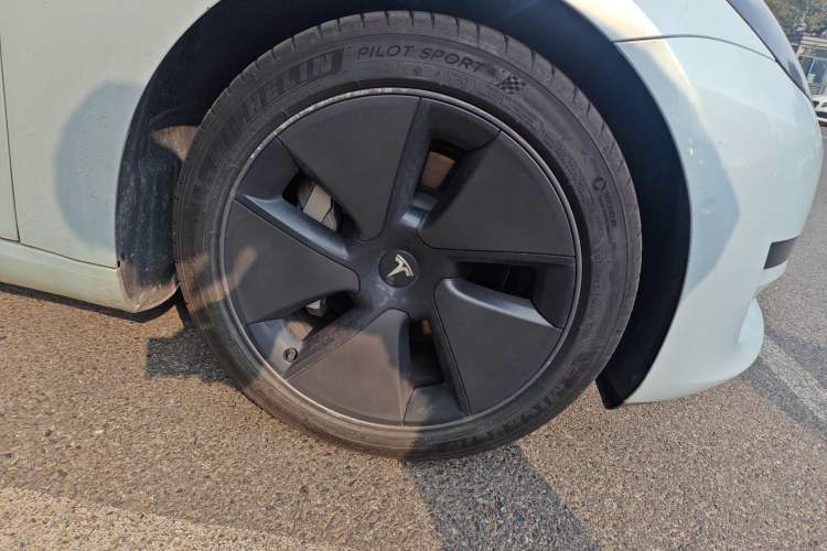 Used Tesla Model 3 2022 Rear-Wheel-Drive Version
