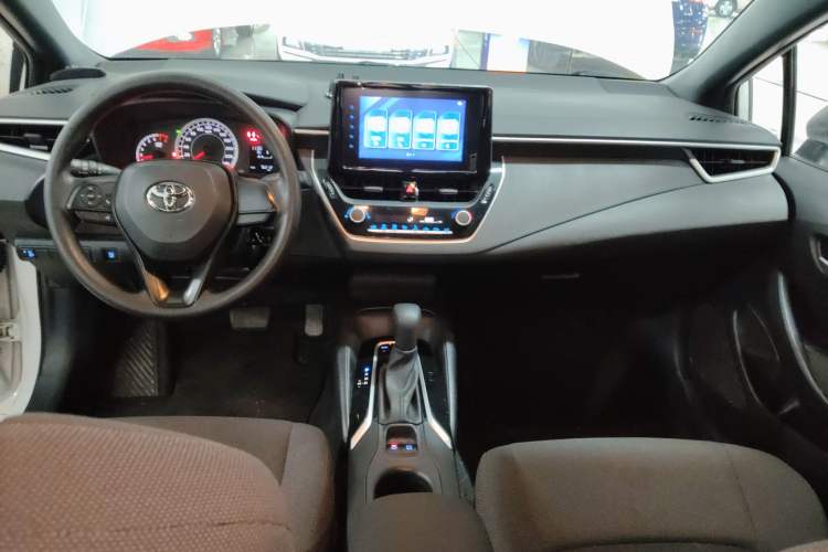 Used Toyota Levin 2022 Facelift TNGA 1.5L CVT Progressive Edition Center Console