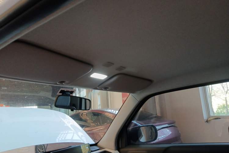 Used Geely Galaxy Panda 2024 Panda Mini 200km Endurance Bear Headliner