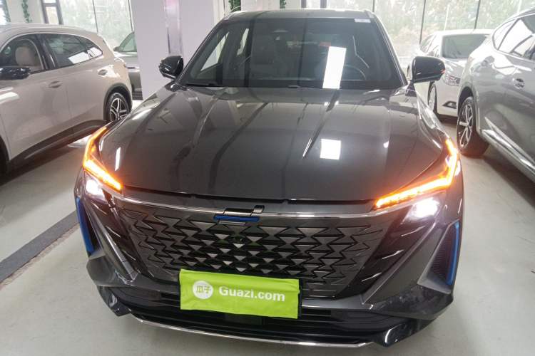 Used CHANGAN OSHAN Z6 New Energy 2023 ZhiDian iDD 150KM Flagship PLUS
