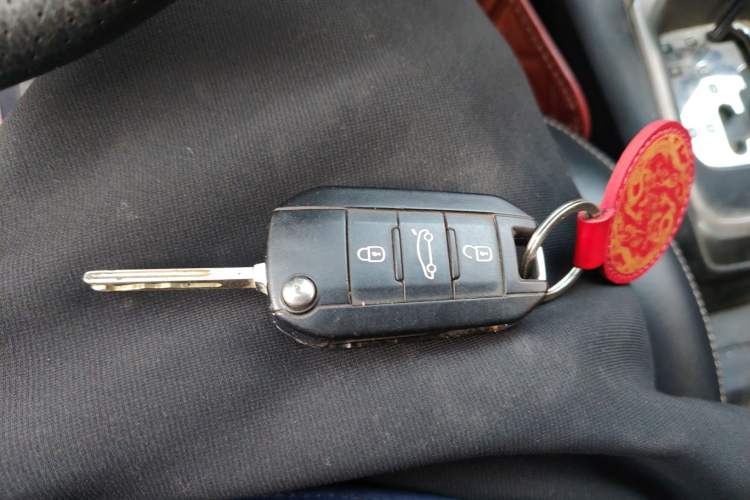 Used Peugeot 301 2014 1.6L Automatic Comfort Edition