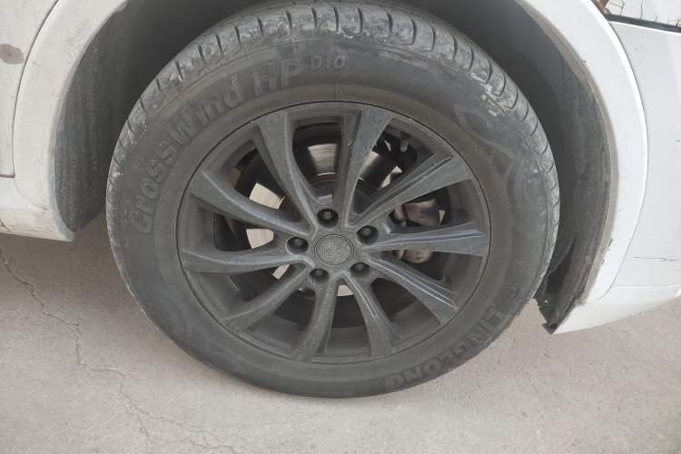 Used Zotye SR7 2016 1.5T Manual Cube Heart Edition China V Standard
