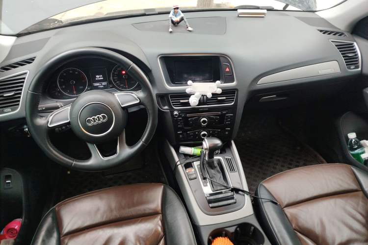 Used Audi Q5 2017 Plus 40 TFSI Ambition Model