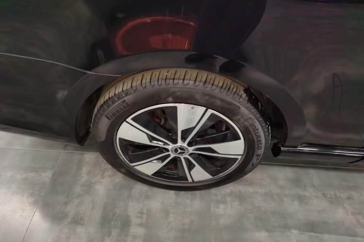 Used Mercedes-Benz V-Class 2020 V 260 L Long-wheelbase Luxury Edition