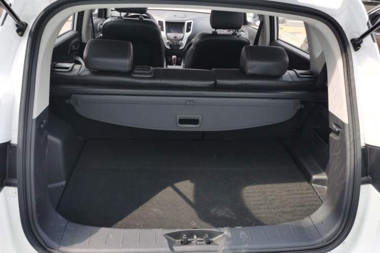 Used Changan CS35 2015 1.6L Automatic Luxury Model China V Standard
