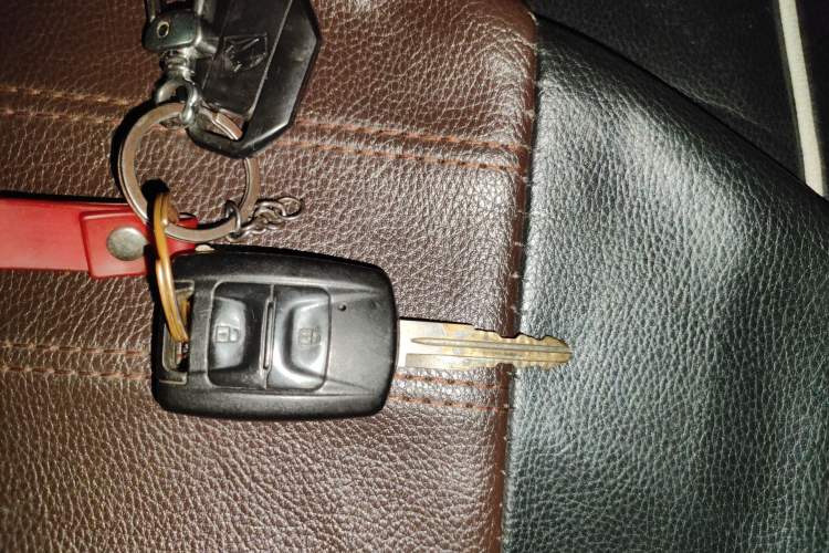 Used Wuling Rongguang V 2018 1.5L Standard Version
