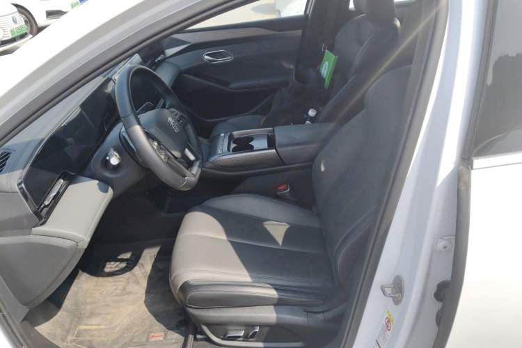 Used BYD Qin L 2025 EV 545KM Beyond Version Left Front Seat