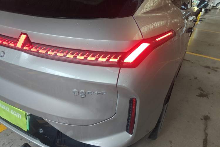 Used Lynk & Co 08 EM-P 2023 220km All-Wheel-Drive Performance Halo