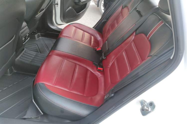 Used MG 6 2017 20T Automatic Trophy Prestige Internet Edition China V Standard
