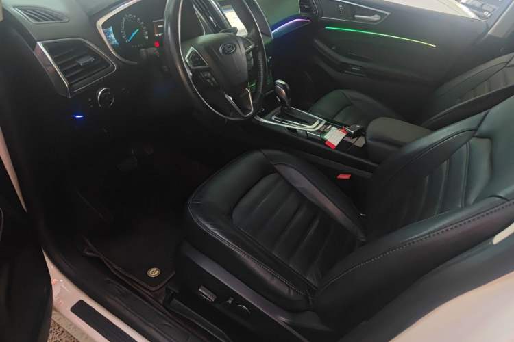 Used Ford Edge 2018 EcoBoost 245 Two-Wheel-Drive Titanium 7-Seater China V Standard