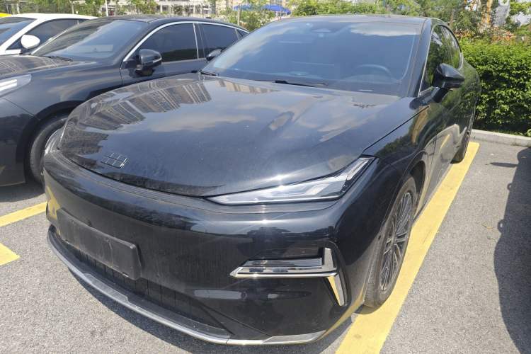 Used Geely Galaxy 8 2025 130km EM-i Deluxe Edition