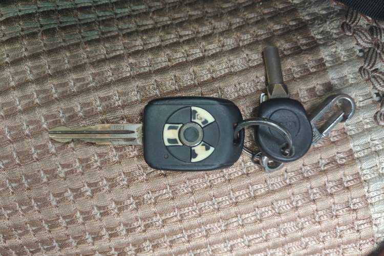 Used FORTHING Lingzhi 2013 V3 1.5L 7-Seater Standard Model II
