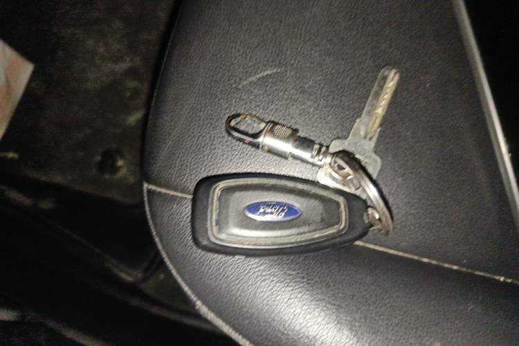 Used Ford Kuga 2015 2.0L GTDi Four-Wheel Drive Prestige Model Vehicle Key