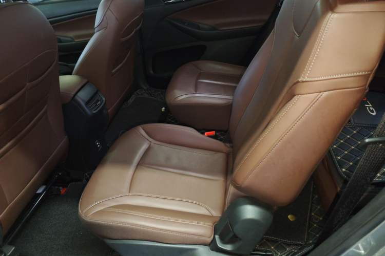 Used Buick GL6 2019 18T 6-Seater Connected Luxury Version China V Standard
