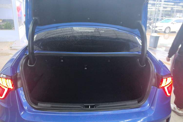 Used Lynk & Co 03 2019 1.5TD DCT JingPro Edition China VI Standard
