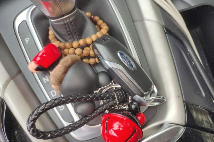 Used Ford Mondeo 2013 2.0L GTDi 200 Luxury Model
