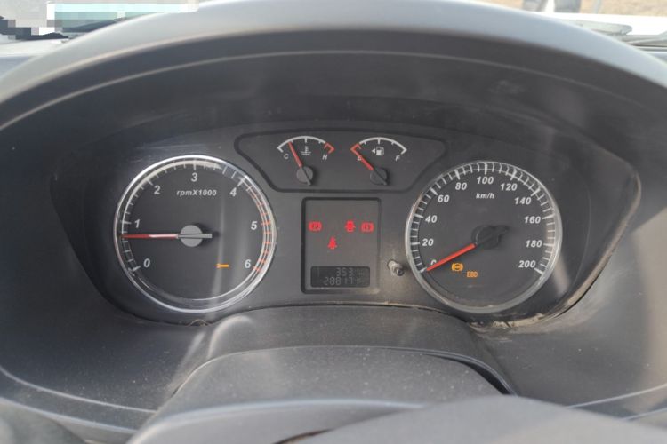 Used Great Wall Wingle 5 2013 2.0T European Edition Four-Wheel Drive Elite Model 6MT Big Double-Cab GW4D20B